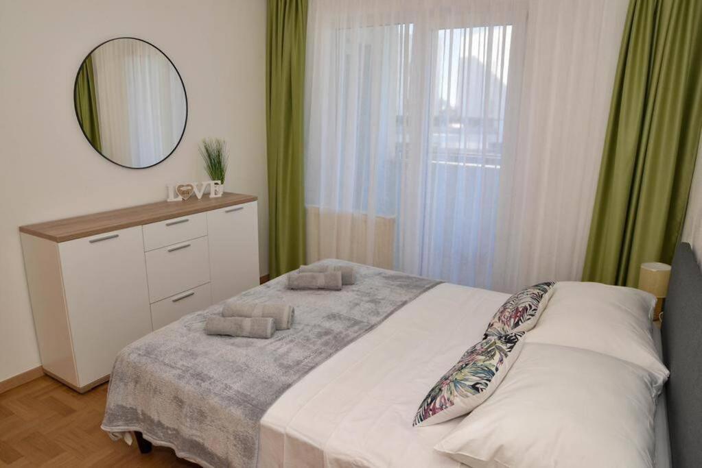 Apartment Longin Zadar Exteriör bild